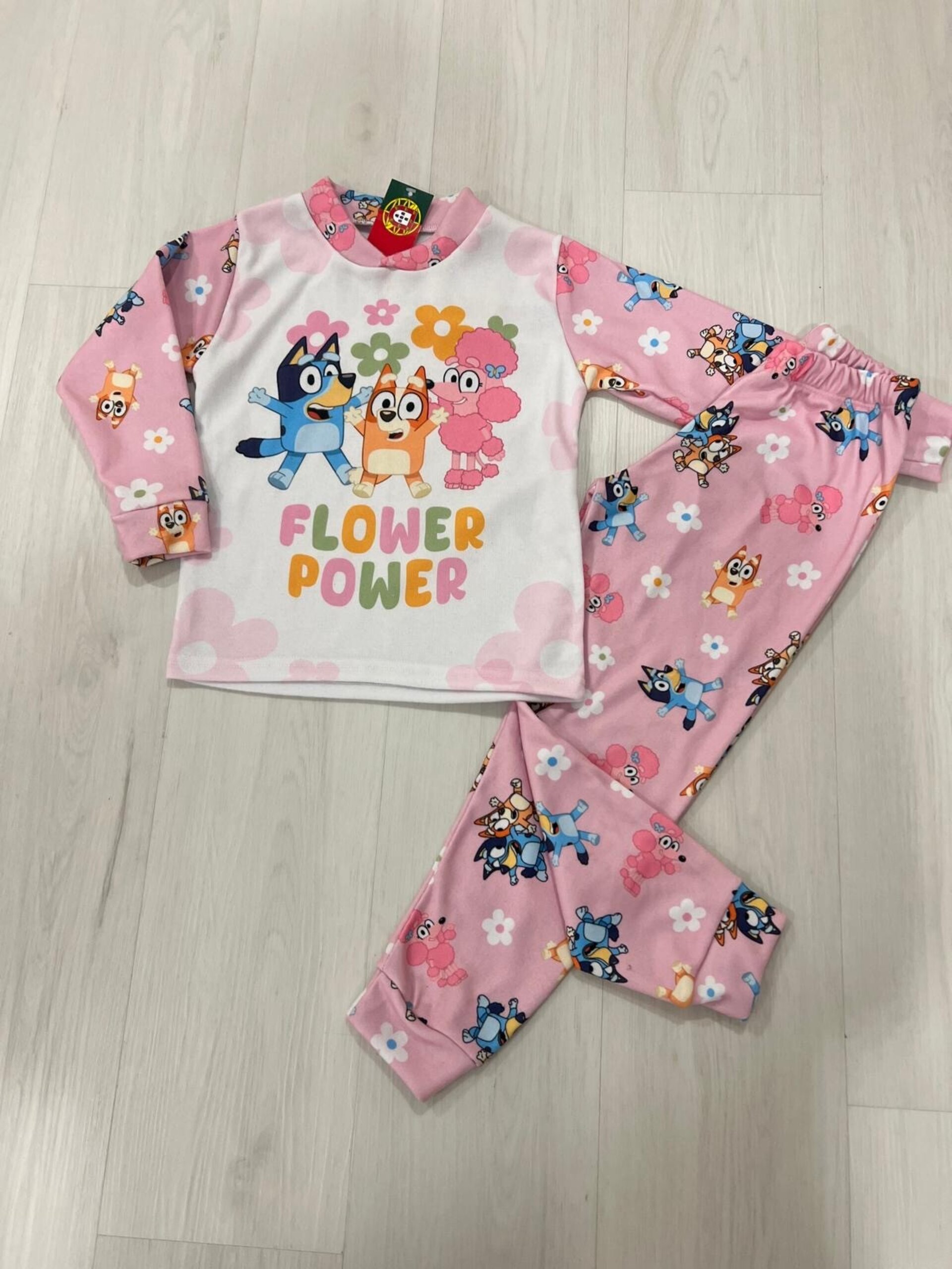 PIJAMA CALENTITO BLUEY ROSA - 4